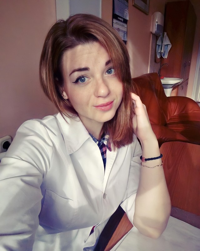 Медицинские работницы и медички