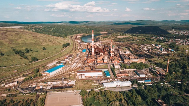 Заброшенный завод, который подарил СССР «сланцы»