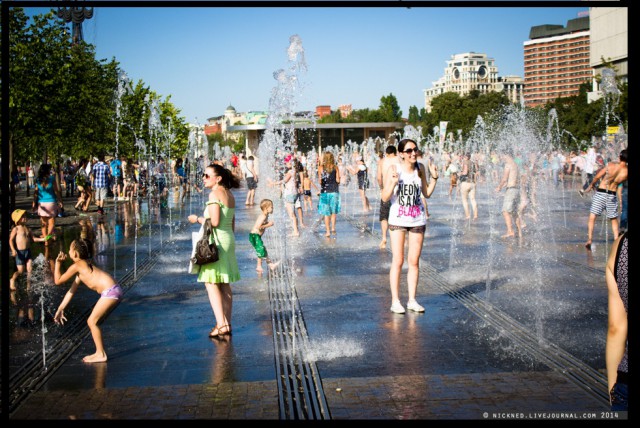 Подборка завораживающих фонтанов России