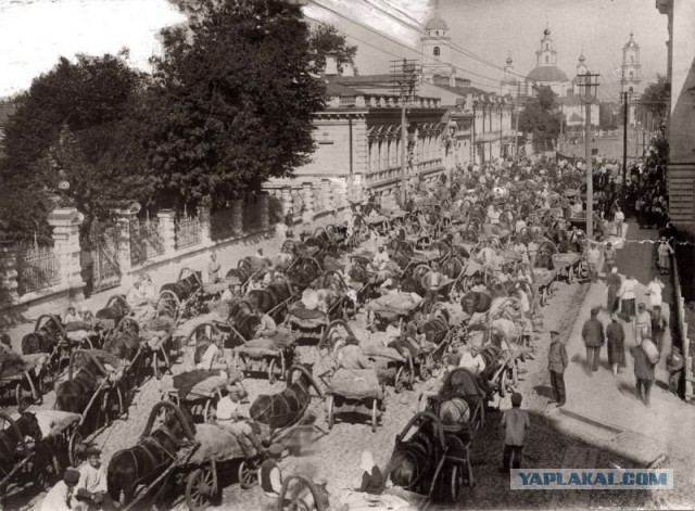 Московский дворик 139 лет спустя