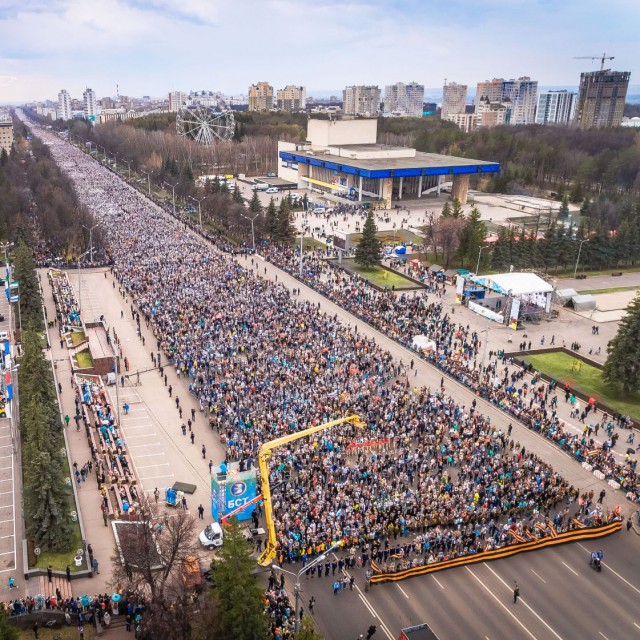Парады Победы 9 мая 2018 год. Акции «Бессмертный полк»