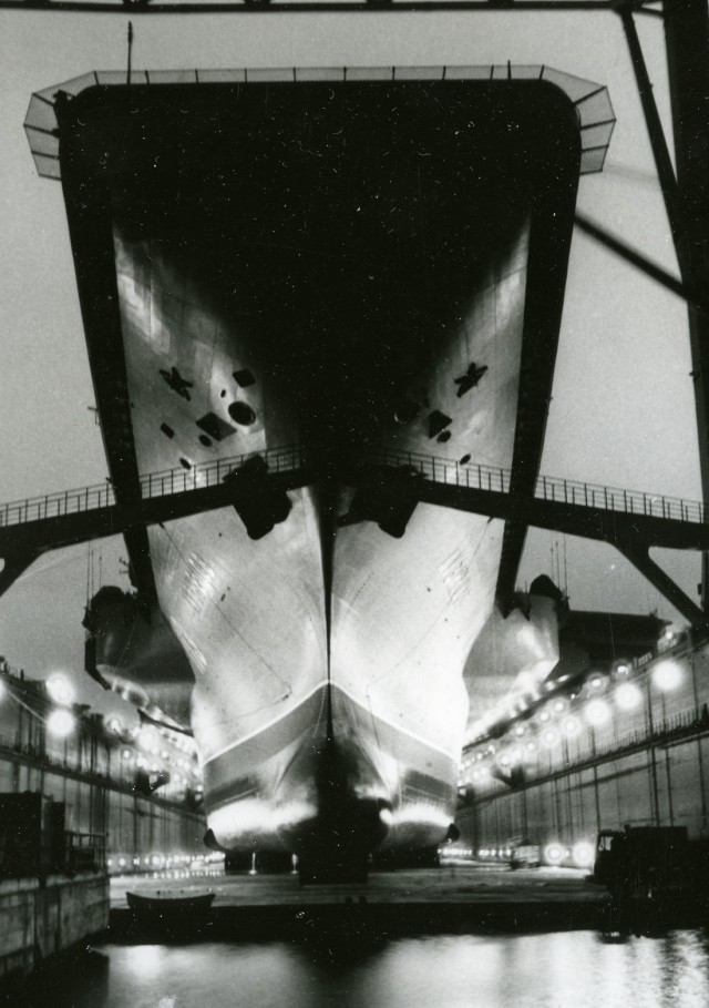 Линкор "Нью-Джeрси" (Battleship USS New Jersey)