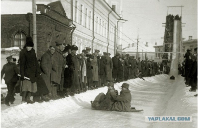 Жителям Подмосковья официально запретили делать горки во дворах.