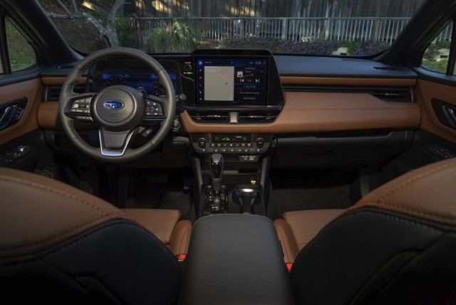 Subaru отказалась от бесконечных сенсоров и вернула обычные переключатели в своем новом внедорожнике Outback 2026