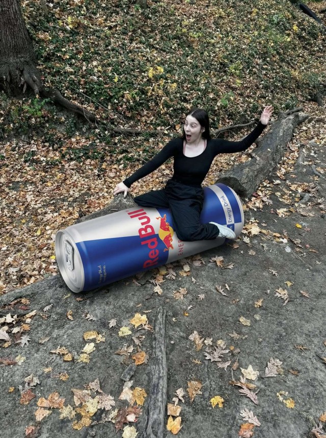 Фотожаба : "Фотошопте меня полностью".