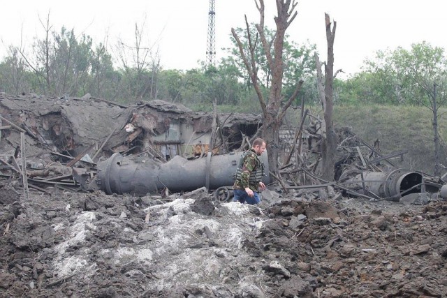 Мощнейший взрыв на окраине Донецка 16.06.15