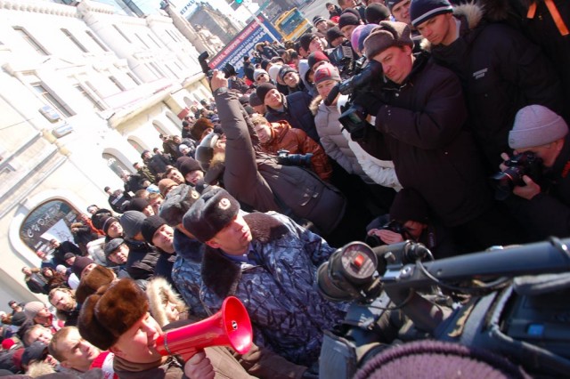 Владивосток против