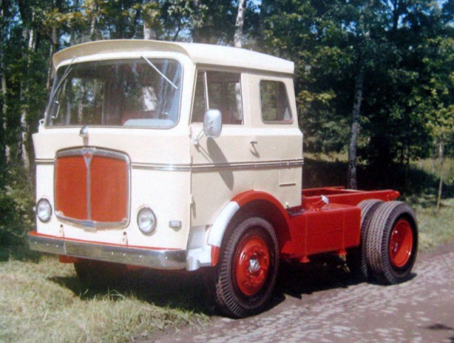 Игра на ЯПе: Угадай АВТО-3