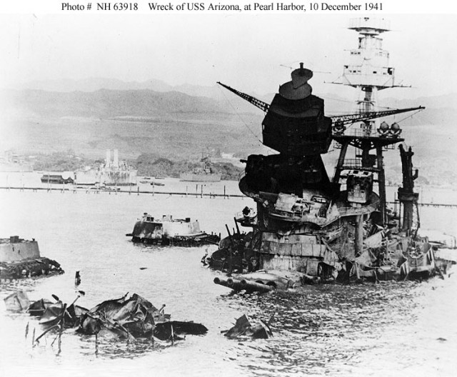 Линкор «USS Arizona» могила для 1177 моряков. Грозная «морская крепость» ВМС США ушла под воду за считанные минуты