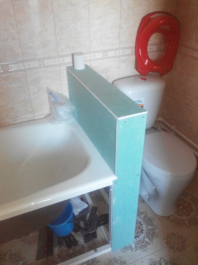 Обустройство ванной в каркасном доме в одни руки