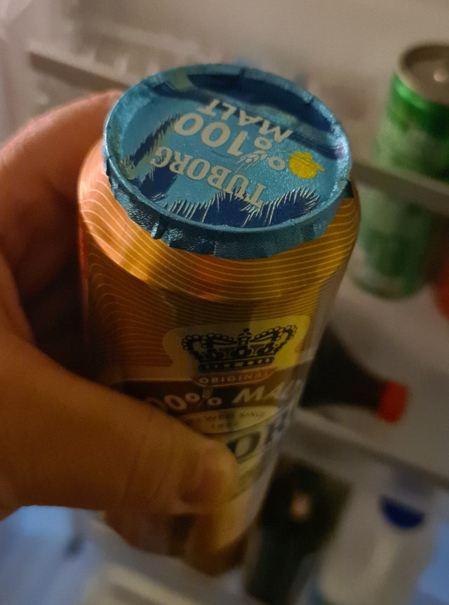 Долбанные QR-коды на банках.