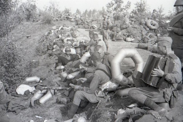 Великая Отечественная в фотографиях-8