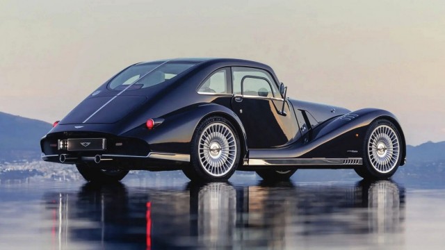У Morgan появилось изящное купе с дизайном от Pininfarina
