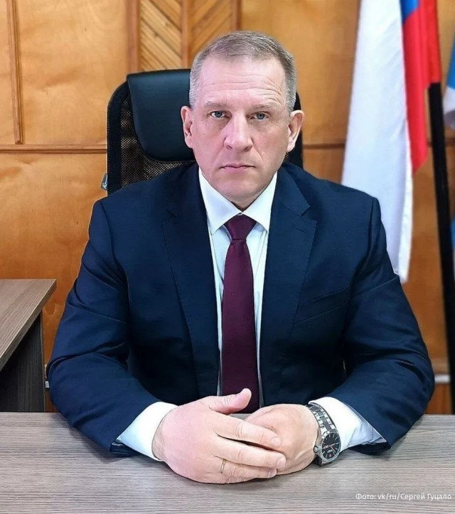 *БАЯН*"Откройте холодильник и покричите в него"