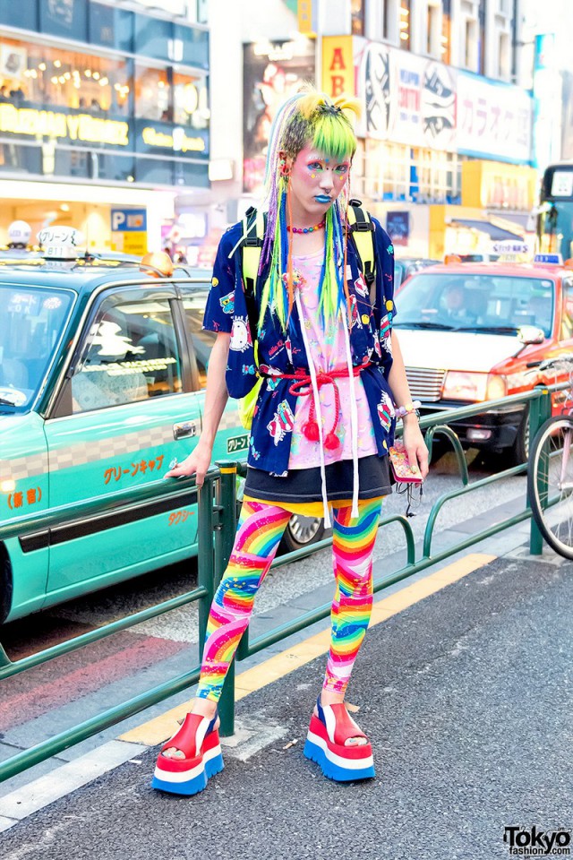 Свежая подборка модных персонажей на улицах Токио