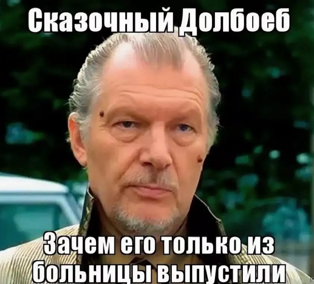 «Я хотел остаться, но не мог». Месси в слезах попрощался с «Барселоной» – под аплодисменты игроков и журналистов