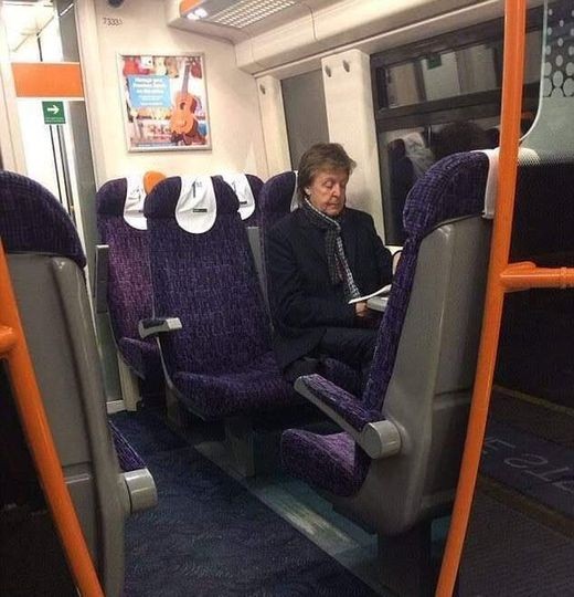 Обычная вечерняя электричка из Лондона