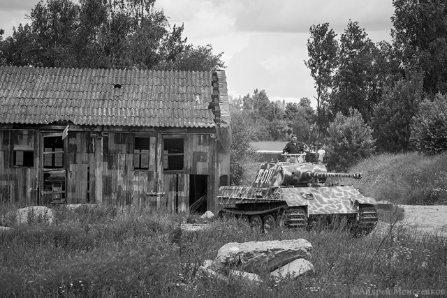 В Кубинке поставили на ход Пантеру