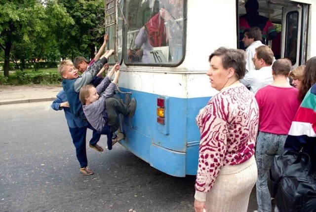Не плачь, это ностальгия в глаз попала!