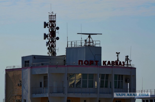 Как попасть в Крым на машине? Переправа "Порт Кавказ"