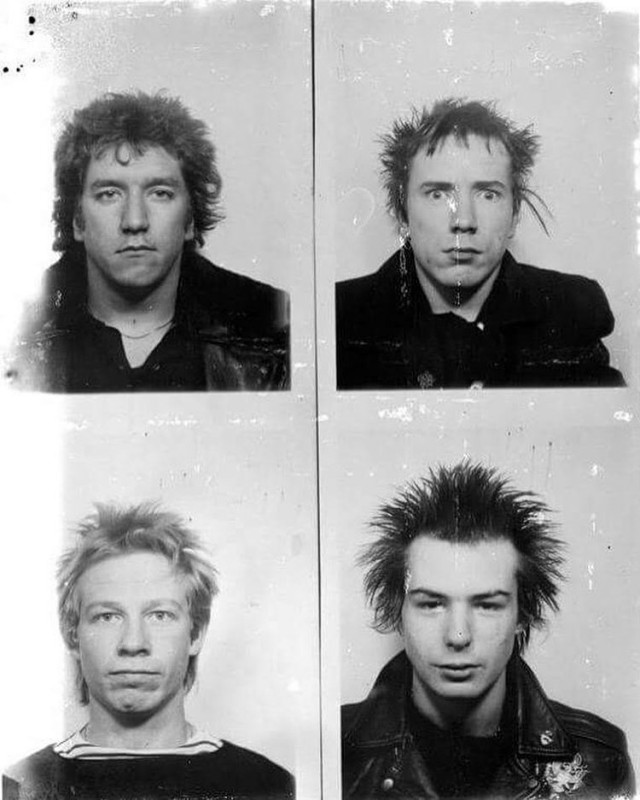 Sex Pistols, фото для получения визы в США, 1977-й год