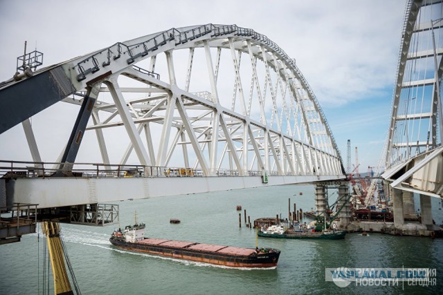 На Украине готовят план по блокированию Крымского моста