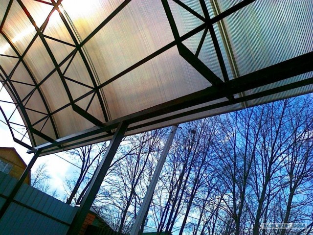 Как собираются навесы под машины