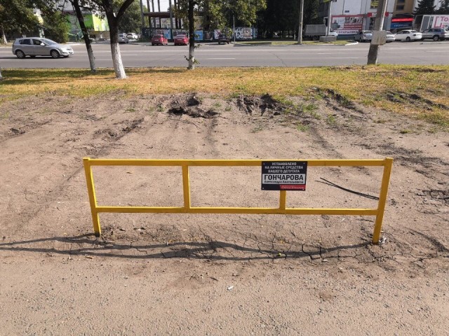 Они говорили, "депутаты все жадные"