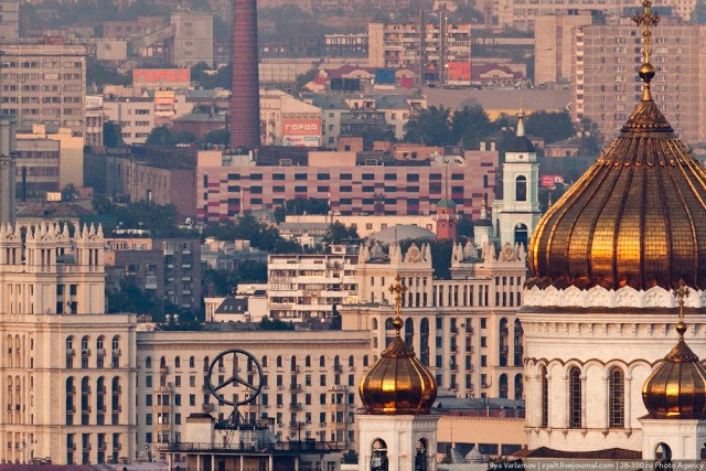 Высотная Москва - вид из "телескопа"