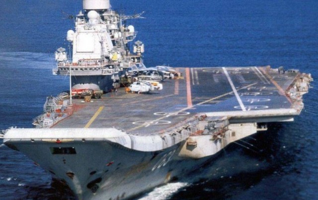 «Яхту Путина» спешно эвакуировали из Германии из-за страха перед санкциями