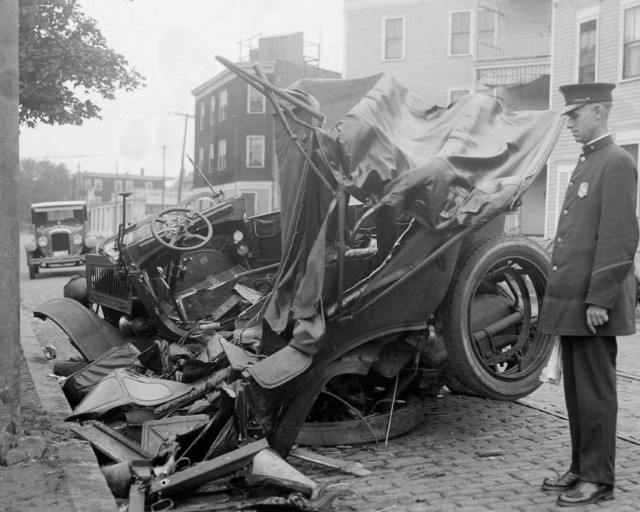 Трагичные и нелепые автомобильные аварии Бостона в 1930-х годах