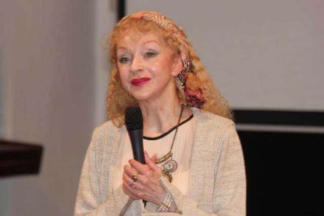 «Как давно это было!»: Редкие снимки любимых отечественных артистов