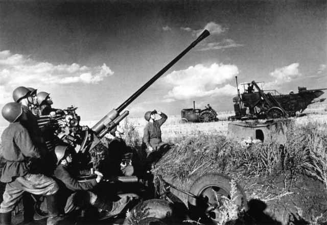 Великая Отечественная в фотографиях-10