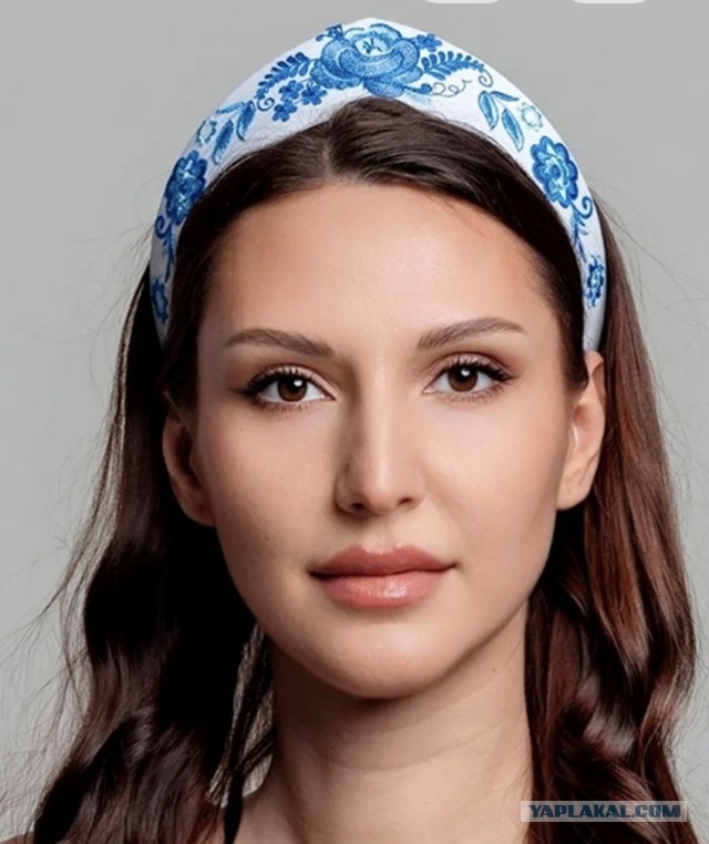 Учительница заставила девочку снять кокошник