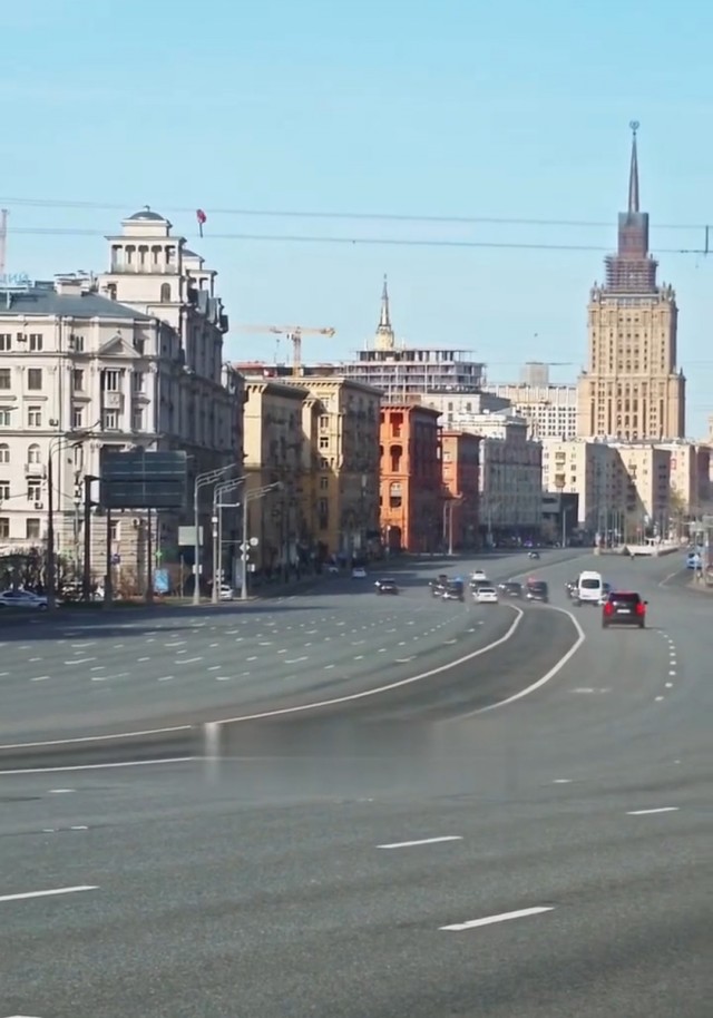 Москва. Утро. Кортеж президента Российской Федерации