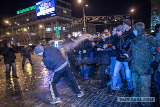 Донецк. Ура  Наши  Снова  Победили!