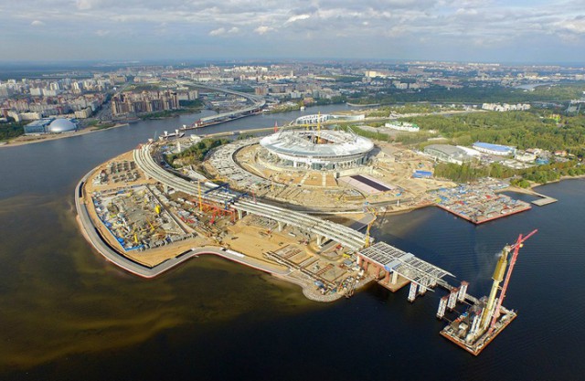 Строительство ЗСД в Петербурге.