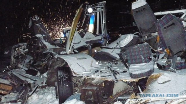 Десять человек погибли в ДТП с автобусом под Ханты-Мансийском