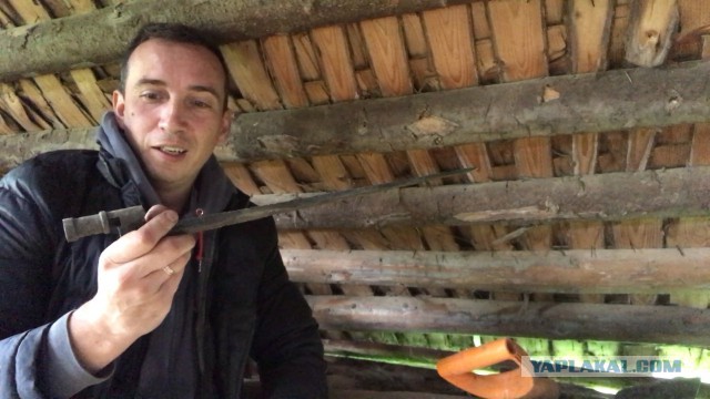 Тайник в заброшенном доме!