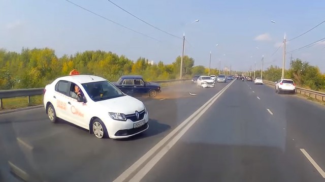 Как устроить замес на ровном месте