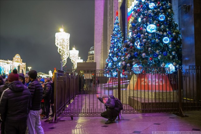 Как в центре Москвы Новый год встречали