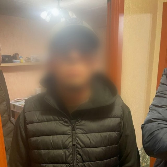 В Петербурге мигрант-подросток устроил поножовщину у Burger King. 38-летний пострадавший в тяжёлом состоянии