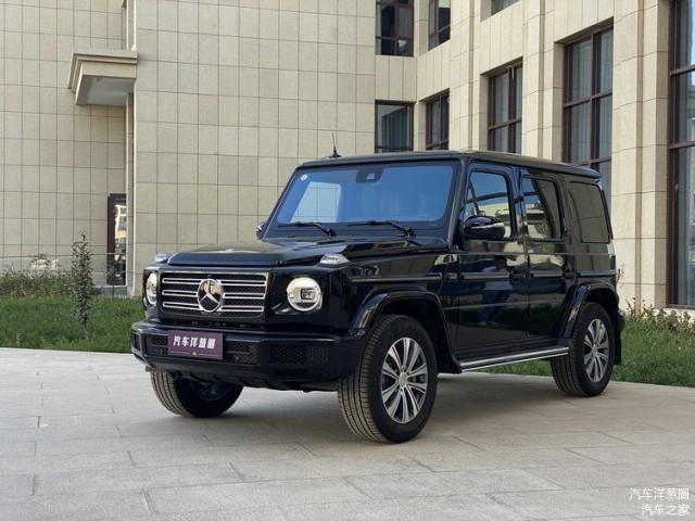 «Один человек, один двигатель». Mercedes-AMG показала, как собирают 4,0-литровый двигатель V8