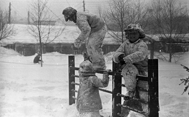 Детство босоногое