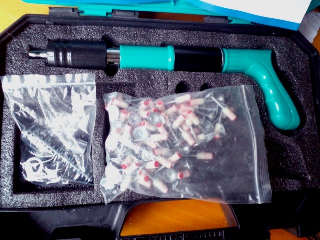 Продам Mini Retainer