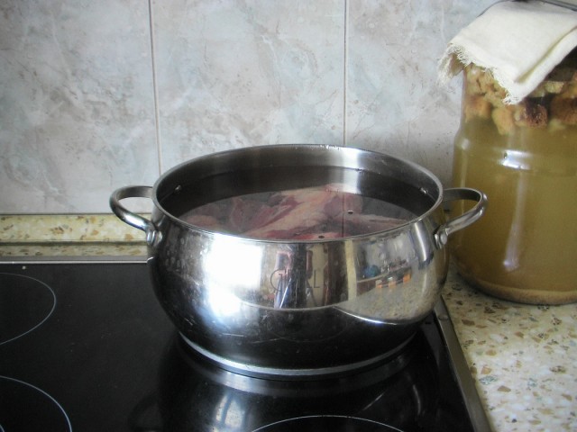 Страсть по Борщу и помидоркам. :)