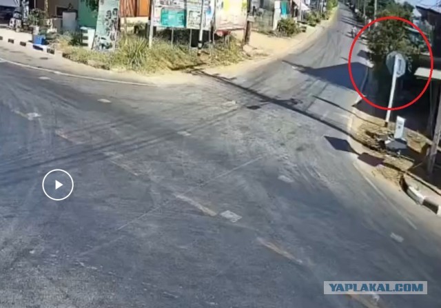 Перекресток на троих