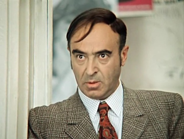 Лучший полицейский крышевал бизнес и промышлял "мертвыми душами"