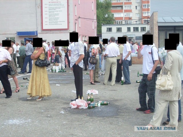 Маникюр лейтенант...ши.