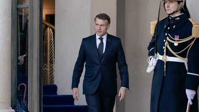 Макрон заявил о намерении установить контакт с Путиным как можно скорее
